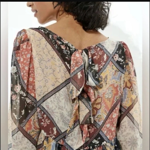 #35 American Eagle Floral Patchwork Square Neck Tie Back Babydoll Top, Medium - Picture 2 of 10